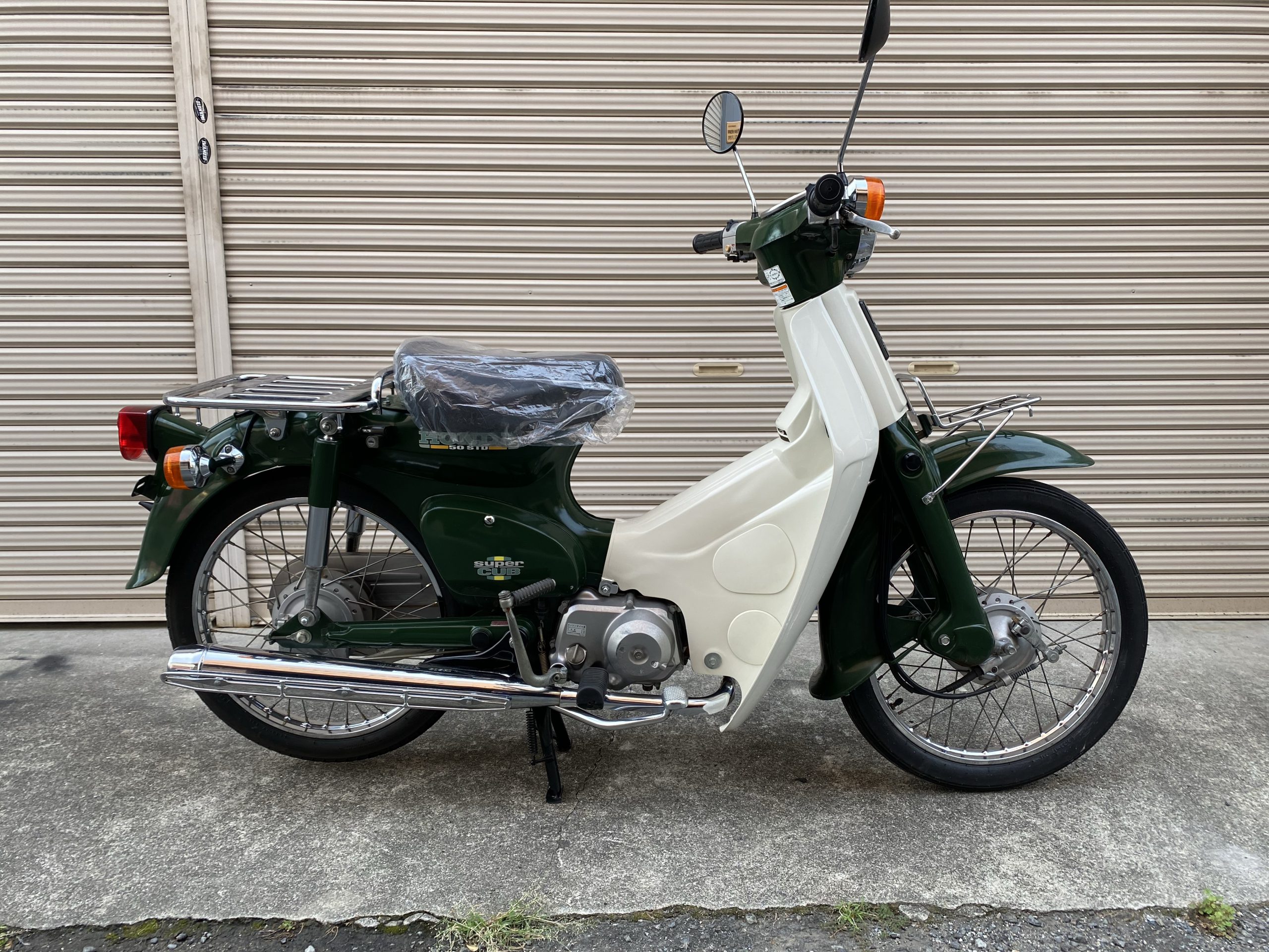 スーパーカブ50プロ 走行距離2万キロ台 兵庫県西宮市 - オートバイ